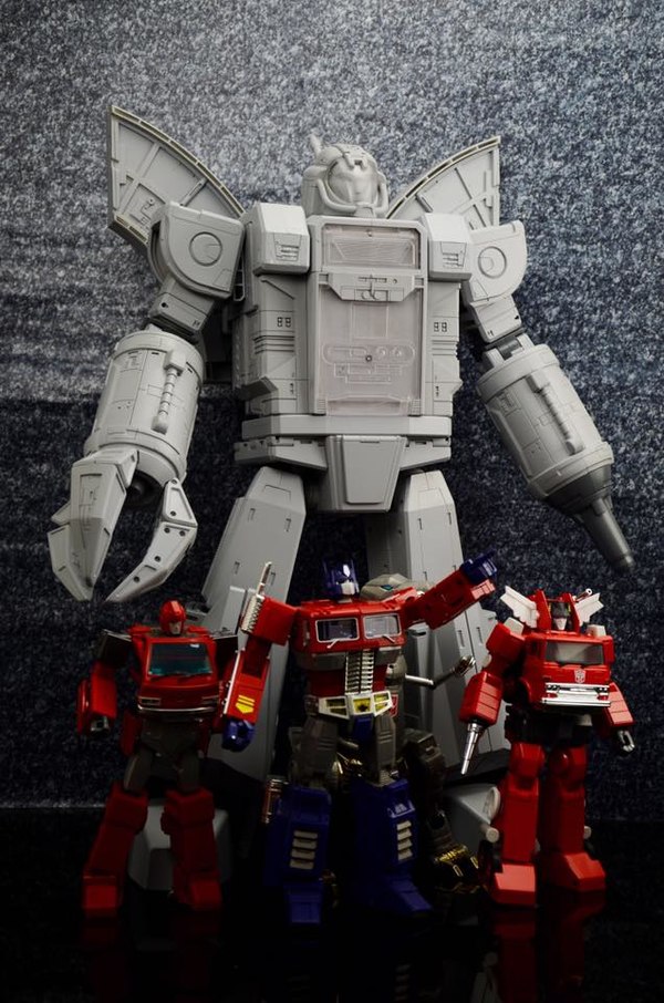 DX9 Gabriel Unofficial MP Scale Omega Supreme Prototype Pictures Show Full Size Of Upcoming Figure  09 (9 of 10)